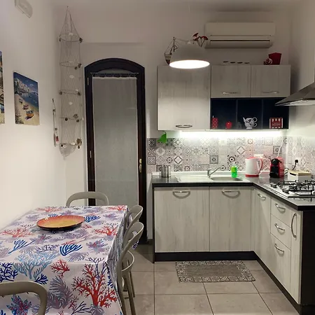Mare Blu Apartment Stazzo